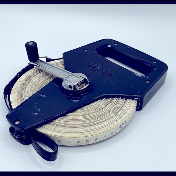 Other - Komelon Original Fiberglass Tape Measure 30m